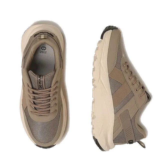 Tênis casual masculino Ollie Stones taupe em destaque para avaliação de ajuste e conforto